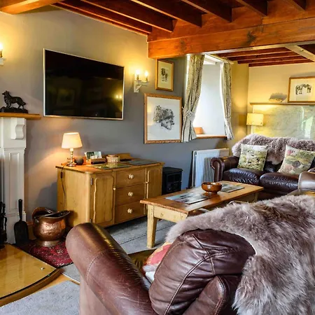 Finest Retreats - Shepherds At Mile House Farm * 霍伊斯