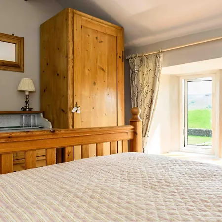 בית נופש Finest Retreats - Shepherds At Mile House Farm ברייסון סיטי