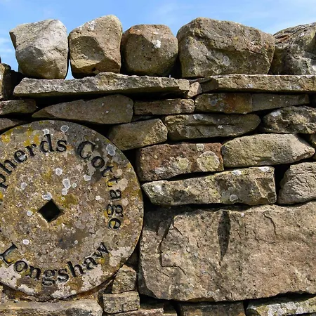 Finest Retreats - Shepherds At Mile House Farm *